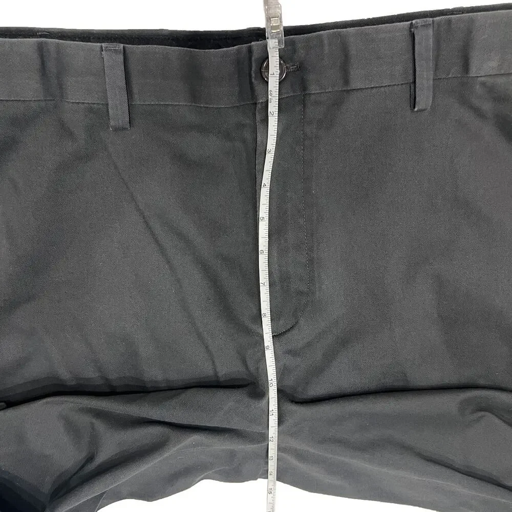 Eddie Bauer Men 42x29 Wrinkle Resistant Relaxed Fit Chino Pants Black Twill